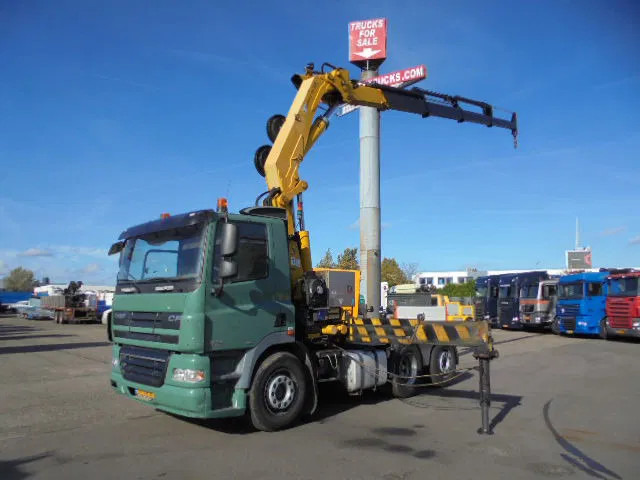 DAF 85.410 FTN - Камион с кран: снимка 1 DAF 85.410 FTN - Камион с кран: снимка 1