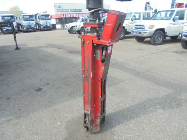 DAF CF 250 FAN CF75-250 6X2 - Боклукчийска кола: снимка 5 DAF CF 250 FAN CF75-250 6X2 - Боклукчийска кола: снимка 5