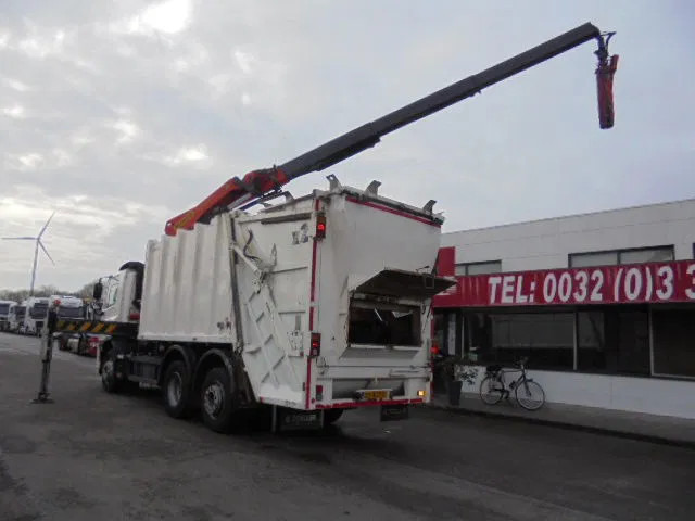 DAF CF 290 6X2 - Боклукчийска кола: снимка 4 DAF CF 290 6X2 - Боклукчийска кола: снимка 4