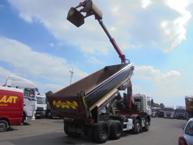 DAF CF 370 8X4 + PALFINGER EPSILON - Самосвал камион, Камион с кран: снимка 4 DAF CF 370 8X4 + PALFINGER EPSILON - Самосвал камион, Камион с кран: снимка 4