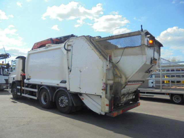 DAF FAN CF75-250 6X2 - Боклукчийска кола: снимка 4 DAF FAN CF75-250 6X2 - Боклукчийска кола: снимка 4