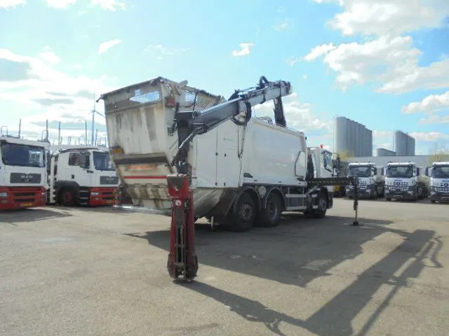DAF FAN CF75-250 6X2 - Боклукчийска кола: снимка 4 DAF FAN CF75-250 6X2 - Боклукчийска кола: снимка 4