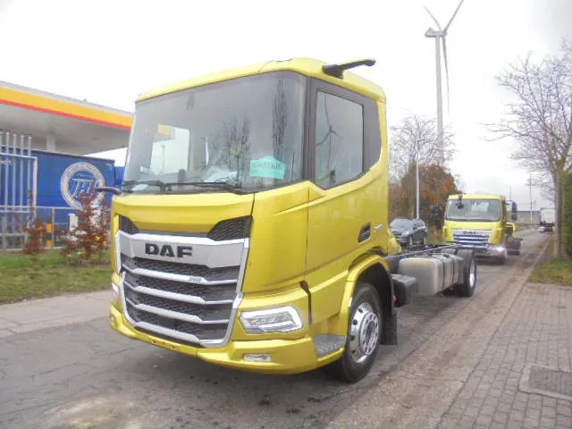 DAF XD 310 NEW UNUSED DEMO - Шаси кабина: снимка 1 DAF XD 310 NEW UNUSED DEMO - Шаси кабина: снимка 1