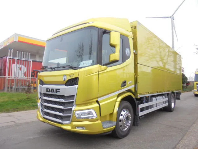 DAF XD 370 FA DEMO MET FABRIEKS GARANTIE NL TRUCK - Камион фургон: снимка 2 DAF XD 370 FA DEMO MET FABRIEKS GARANTIE NL TRUCK - Камион фургон: снимка 2