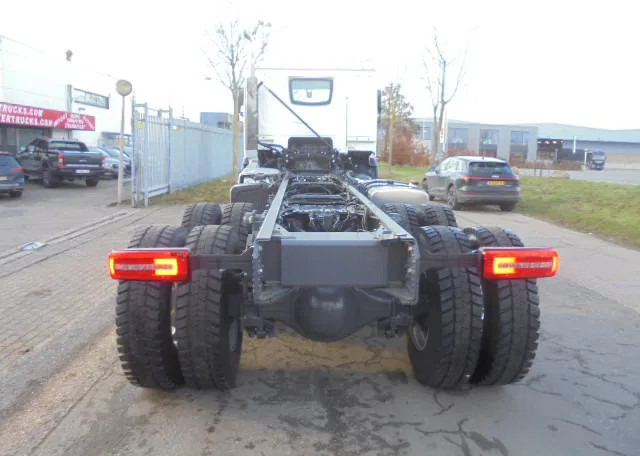 DAF XDC 450 8X4 DEMO UNUSED RHD - Шаси кабина: снимка 5 DAF XDC 450 8X4 DEMO UNUSED RHD - Шаси кабина: снимка 5