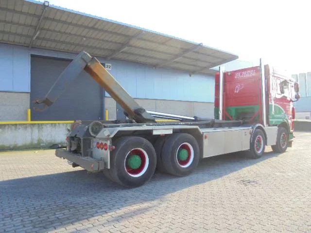 DAF XF 105 410 FAD 8X4 STEEL SUSPENSION - Мултилифт с кука камион: снимка 4 DAF XF 105 410 FAD 8X4 STEEL SUSPENSION - Мултилифт с кука камион: снимка 4