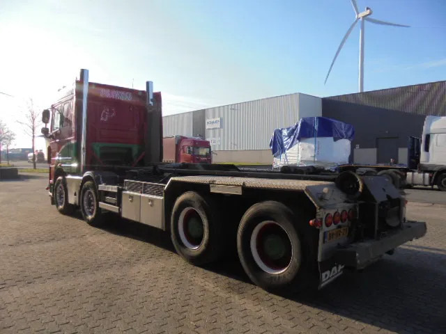 DAF XF 105 410 FAD 8X4 STEEL SUSPENSION - Мултилифт с кука камион: снимка 5 DAF XF 105 410 FAD 8X4 STEEL SUSPENSION - Мултилифт с кука камион: снимка 5