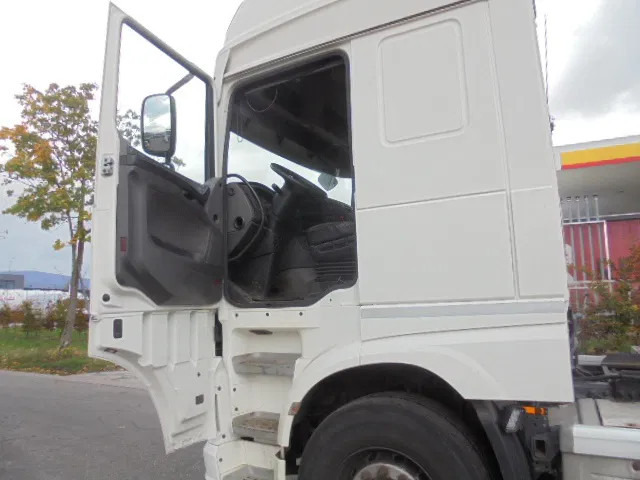 Мултилифт с кука камион DAF XF 106 510 8X2 TRIPLE NL TRUCK: снимка 6 Мултилифт с кука камион DAF XF 106 510 8X2 TRIPLE NL TRUCK: снимка 6