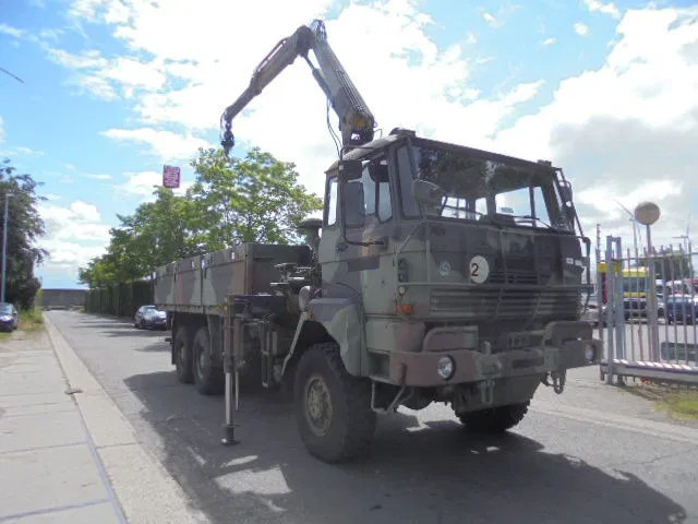 DAF YHZ 2300 6X6 + HIAB CRANE - Бордови камион, Камион с кран: снимка 2 DAF YHZ 2300 6X6 + HIAB CRANE - Бордови камион, Камион с кран: снимка 2
