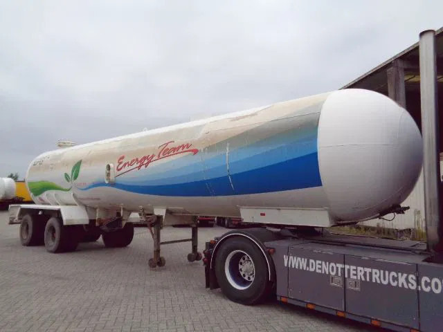 Diversen Isisan 45M3 LPG-BUTANE - Полуремарке цистерна: снимка 1 Diversen Isisan 45M3 LPG-BUTANE - Полуремарке цистерна: снимка 1