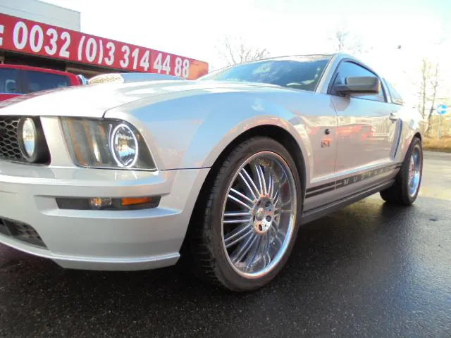 Ford Mustang GT - Лек автомобил: снимка 4 Ford Mustang GT - Лек автомобил: снимка 4