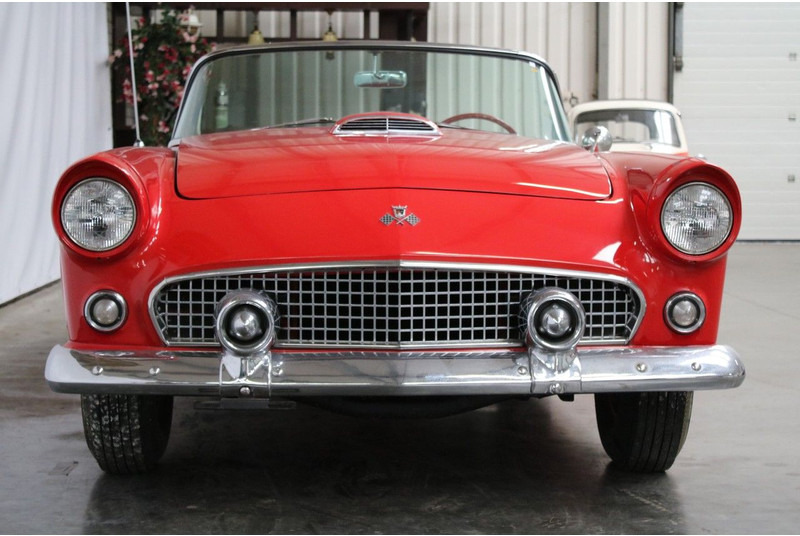 Ford Thunderbird V8 - Лек автомобил: снимка 4 Ford Thunderbird V8 - Лек автомобил: снимка 4