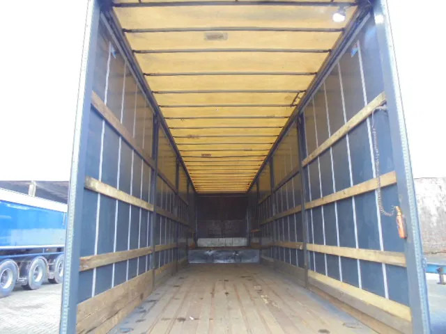 Fruehauf ONCZ 30-218 A - Нискорамна площадка полуремарке: снимка 5 Fruehauf ONCZ 30-218 A - Нискорамна площадка полуремарке: снимка 5