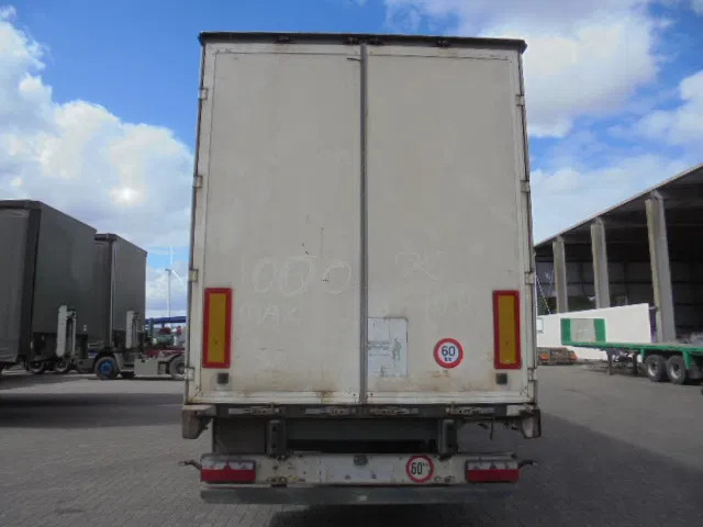 Fruehauf T39B AKSEL BPW DISC - Брезентово полуремарке: снимка 5 Fruehauf T39B AKSEL BPW DISC - Брезентово полуремарке: снимка 5