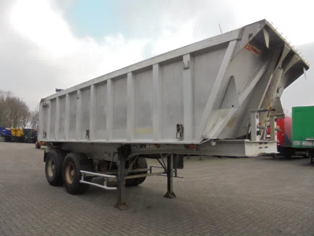 GT Trailers DF33C11A BENALU - Самосвал полуремарке: снимка 3 GT Trailers DF33C11A BENALU - Самосвал полуремарке: снимка 3
