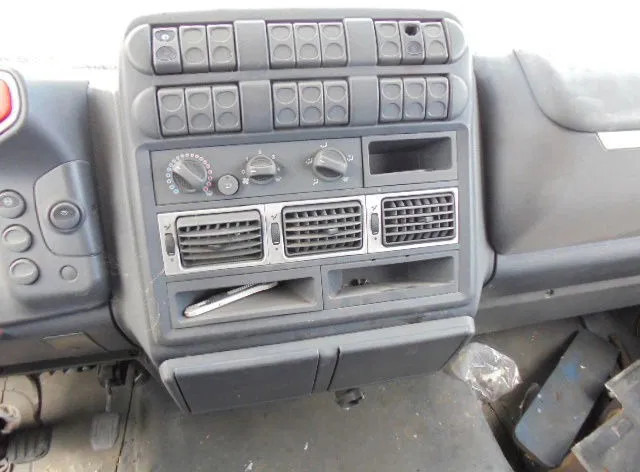 Камион фургон Iveco Eurocargo 75E15: снимка 10