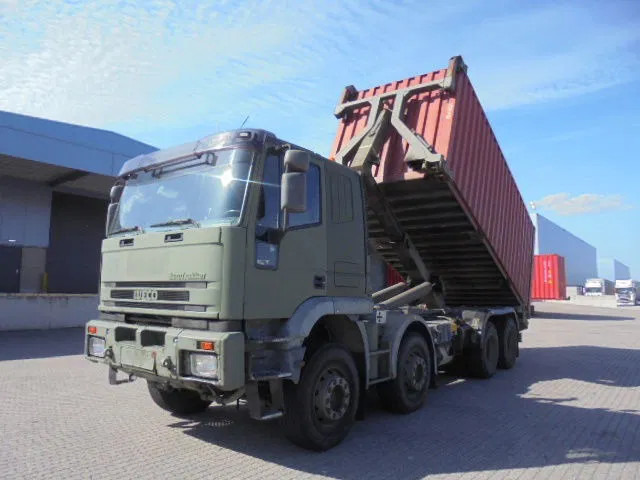Iveco Eurotrakker 410 E37H - Мултилифт с кука камион: снимка 2 Iveco Eurotrakker 410 E37H - Мултилифт с кука камион: снимка 2