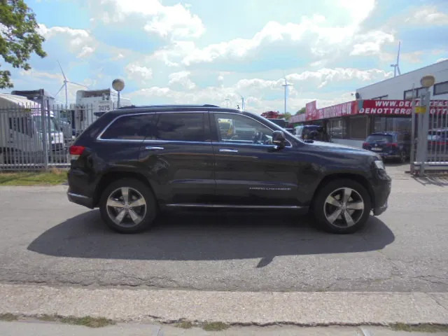 Jeep Grand Cherokee 4X4 SUMMIT EDITION 3.0 LTR V6 - Джип: снимка 4 Jeep Grand Cherokee 4X4 SUMMIT EDITION 3.0 LTR V6 - Джип: снимка 4