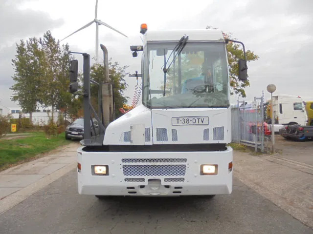 Kalmar TT616I TT616IC-9-L1A8 - Терминален влекач: снимка 2 Kalmar TT616I TT616IC-9-L1A8 - Терминален влекач: снимка 2
