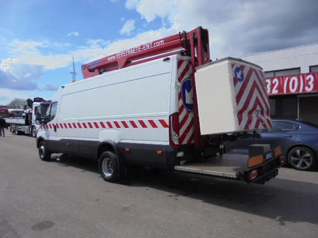 Iveco Daily 70 70C17 - Камион, Камион с кран: снимка 4 Iveco Daily 70 70C17 - Камион, Камион с кран: снимка 4
