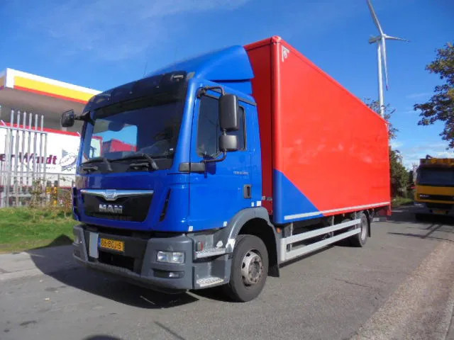 MAN TGM 12.250 - Камион фургон: снимка 1 MAN TGM 12.250 - Камион фургон: снимка 1
