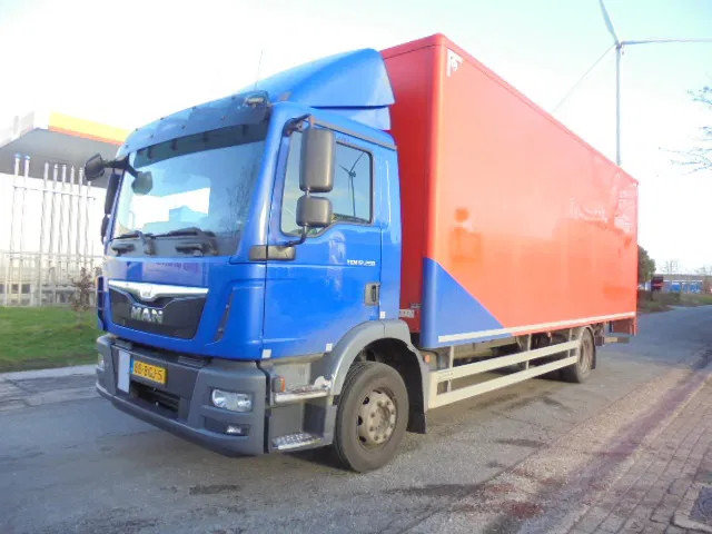 MAN TGM 12-250 - Камион фургон: снимка 1 MAN TGM 12-250 - Камион фургон: снимка 1