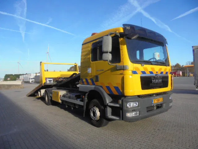 MAN TGM 12.250 NL TRUCK - Камион пътна помощ: снимка 3 MAN TGM 12.250 NL TRUCK - Камион пътна помощ: снимка 3
