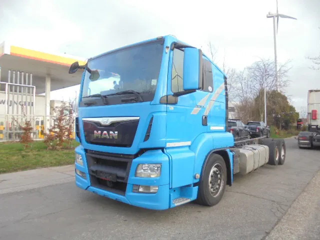 MAN TGS 23.440 6X2 RETARDER - Автовоз камион: снимка 1 MAN TGS 23.440 6X2 RETARDER - Автовоз камион: снимка 1
