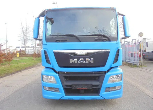 MAN TGS 23.440 6X2 RETARDER - Автовоз камион: снимка 2 MAN TGS 23.440 6X2 RETARDER - Автовоз камион: снимка 2