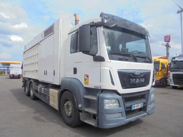 MAN TGS 33.440 ZAND ZUIGER - Каналопочистваща машина: снимка 3 MAN TGS 33.440 ZAND ZUIGER - Каналопочистваща машина: снимка 3