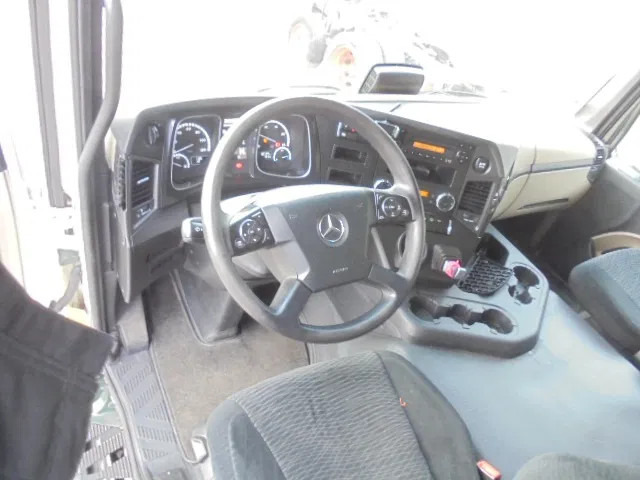 Автовоз камион Mercedes-Benz Actros 2340 LL 6X2: снимка 7 Автовоз камион Mercedes-Benz Actros 2340 LL 6X2: снимка 7