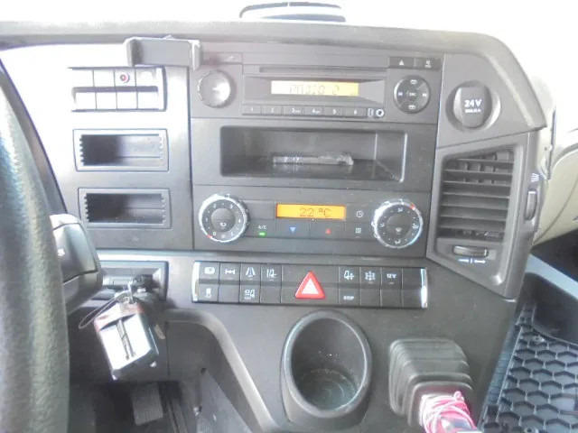 Автовоз камион Mercedes-Benz Actros 2340 LL 6X2: снимка 12 Автовоз камион Mercedes-Benz Actros 2340 LL 6X2: снимка 12