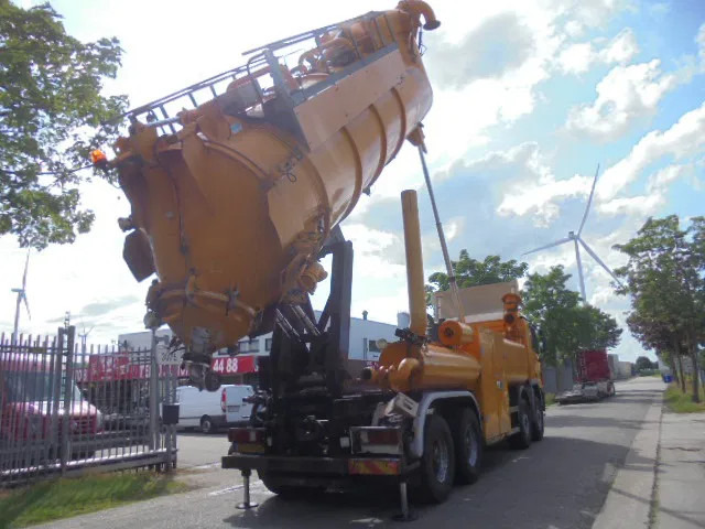 Mercedes-Benz Actros 4141K MEGA VAC - Каналопочистваща машина: снимка 3 Mercedes-Benz Actros 4141K MEGA VAC - Каналопочистваща машина: снимка 3
