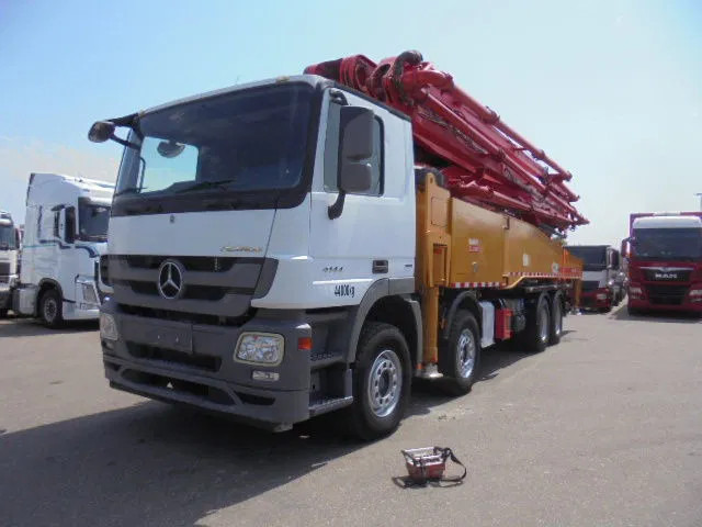 Mercedes-Benz Actros 4144 8X4 SANY 56M BETONPOMP - Бетон помпа: снимка 2 Mercedes-Benz Actros 4144 8X4 SANY 56M BETONPOMP - Бетон помпа: снимка 2