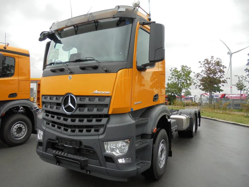Mercedes-Benz Arocs AROCS 2848 6X2 MET FABRIEKS GARANTIE - Шаси кабина: снимка 4 Mercedes-Benz Arocs AROCS 2848 6X2 MET FABRIEKS GARANTIE - Шаси кабина: снимка 4