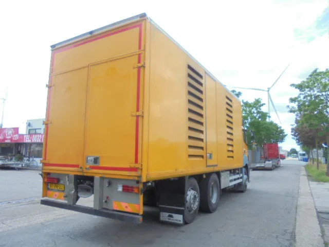 Mercedes-Benz Axor 2540 + HAMMELMAN DEUTZ - Каналопочистваща машина: снимка 4 Mercedes-Benz Axor 2540 + HAMMELMAN DEUTZ - Каналопочистваща машина: снимка 4