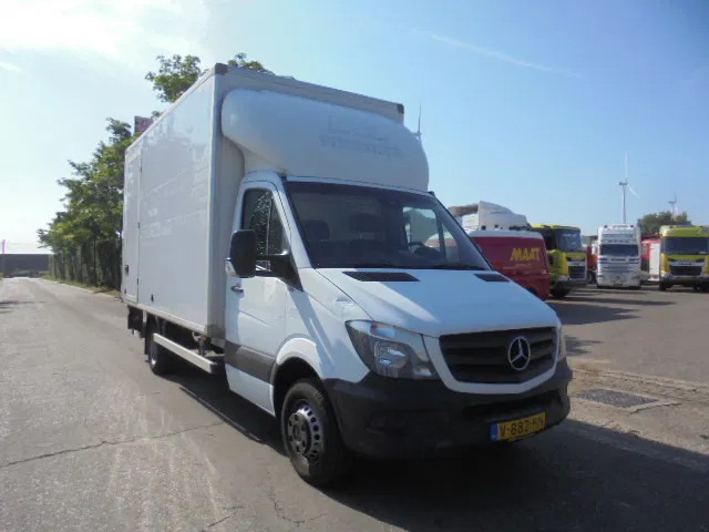 Mercedes-Benz Sprinter 316 CDI - Лекотоварен автомобил фургон: снимка 3 Mercedes-Benz Sprinter 316 CDI - Лекотоварен автомобил фургон: снимка 3