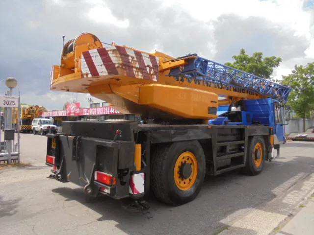 PPM ATT 350 4X4X4 - Кран за всякакви терени: снимка 4 PPM ATT 350 4X4X4 - Кран за всякакви терени: снимка 4