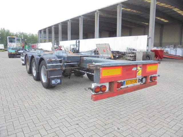 Pacton T3-010 NL KENTEKEN - Контейнеровоз/ Сменна каросерия полуремарке: снимка 5 Pacton T3-010 NL KENTEKEN - Контейнеровоз/ Сменна каросерия полуремарке: снимка 5