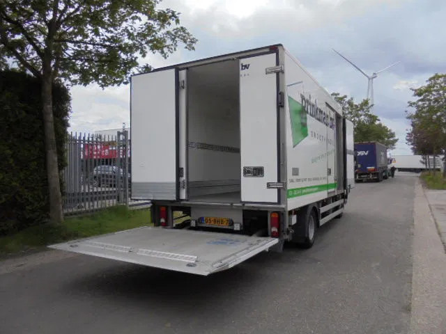 Renault D 6.5 150 NL TRUCK - Рефрижератор камион: снимка 4 Renault D 6.5 150 NL TRUCK - Рефрижератор камион: снимка 4