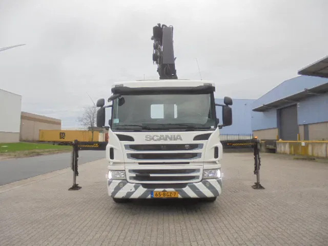 Scania P370 8X2 HAAK + KRAAN NL TRUCK LOW KM - Мултилифт с кука камион, Камион с кран: снимка 2 Scania P370 8X2 HAAK + KRAAN NL TRUCK LOW KM - Мултилифт с кука камион, Камион с кран: снимка 2