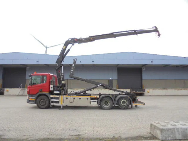 Scania P400 6X2 - Мултилифт с кука камион, Камион с кран: снимка 2 Scania P400 6X2 - Мултилифт с кука камион, Камион с кран: снимка 2