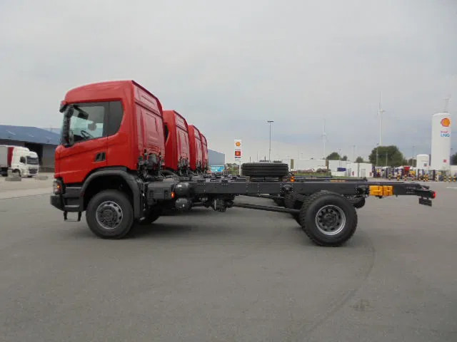 Scania P450 XT 4X4 EURO6 - Шаси кабина: снимка 4 Scania P450 XT 4X4 EURO6 - Шаси кабина: снимка 4