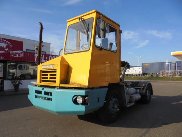 Terberg YT NL TRUCK - Терминален влекач: снимка 1 Terberg YT NL TRUCK - Терминален влекач: снимка 1