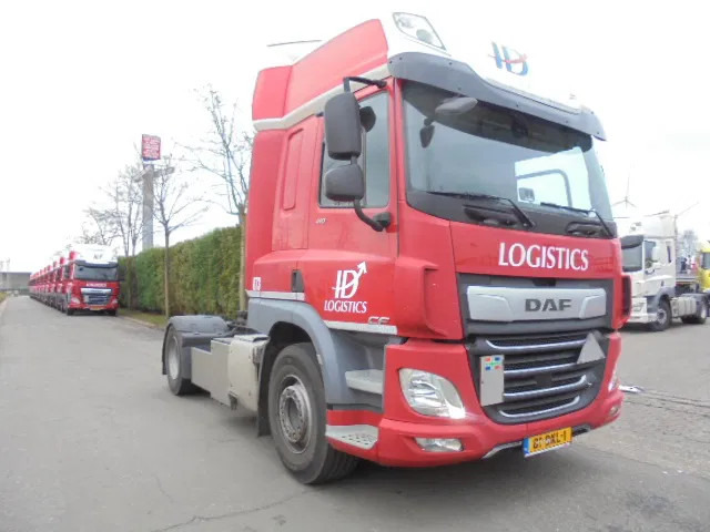 DAF CF 410 SSC - Влекач: снимка 3 DAF CF 410 SSC - Влекач: снимка 3
