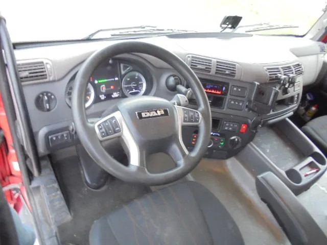 Влекач DAF CF 410 SSC: снимка 11