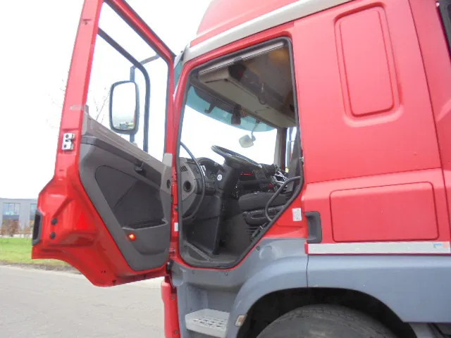 Влекач DAF CF 410 SSC: снимка 10