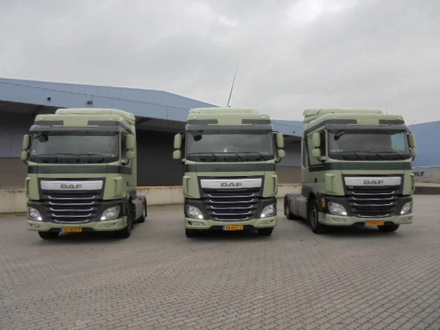 DAF XF 410 EURO6 - Влекач: снимка 2 DAF XF 410 EURO6 - Влекач: снимка 2