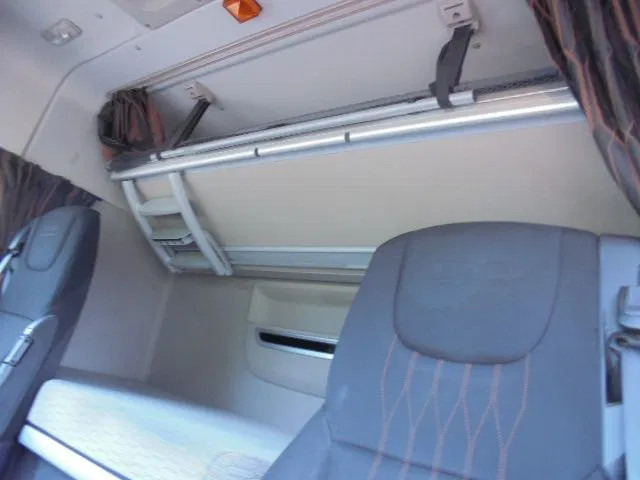 Влекач DAF XF 430: снимка 11 Влекач DAF XF 430: снимка 11