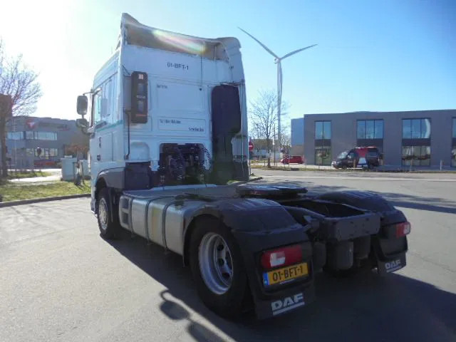 Влекач DAF XF 440 125XDAF 106 TRACTOR HEAD IN STOCK: снимка 6 Влекач DAF XF 440 125XDAF 106 TRACTOR HEAD IN STOCK: снимка 6